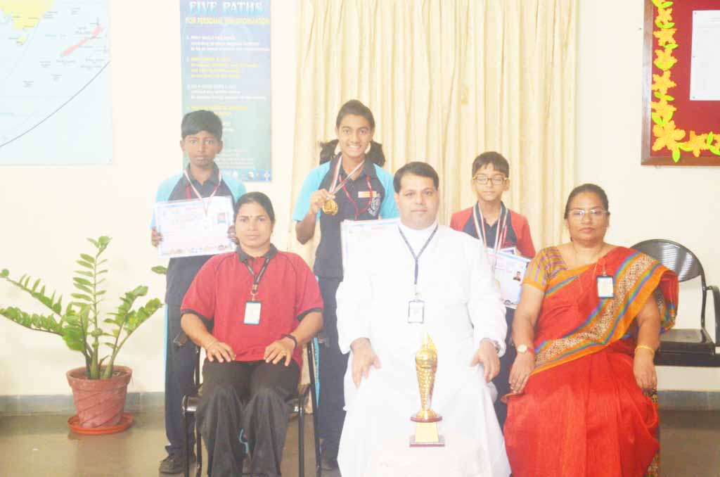 ಈಜು ಸ್ಪರ್ಧೆಯಲ್ಲಿ ಲೂರ್ಡ್ಸ್ ಸೆಂಟ್ರಲ್ ಶಾಲಾ ಮಕ್ಕಳ ಸಾಧನೆ